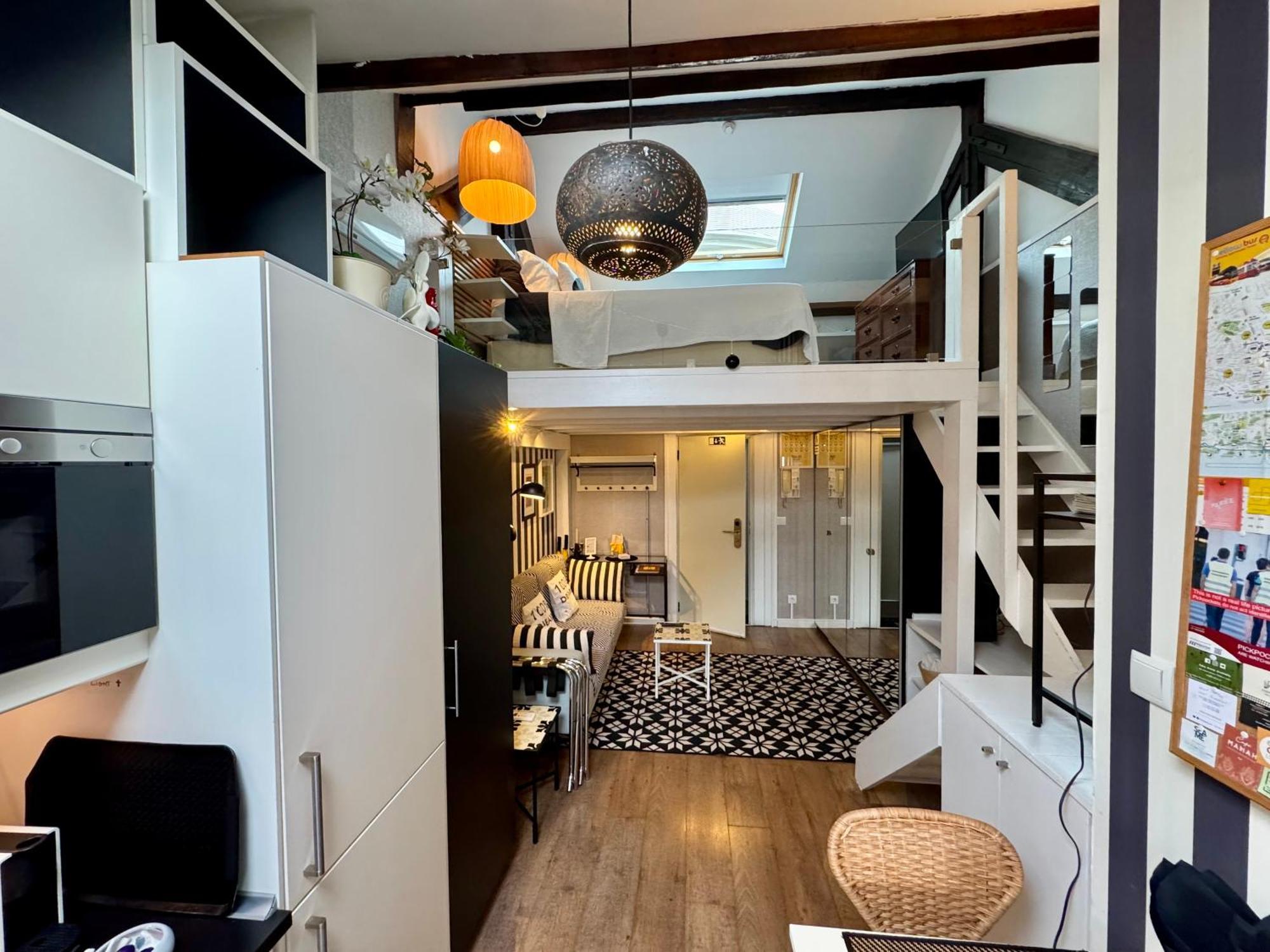 Apartment With Mezzanine Rua Da Moeda Lisbon