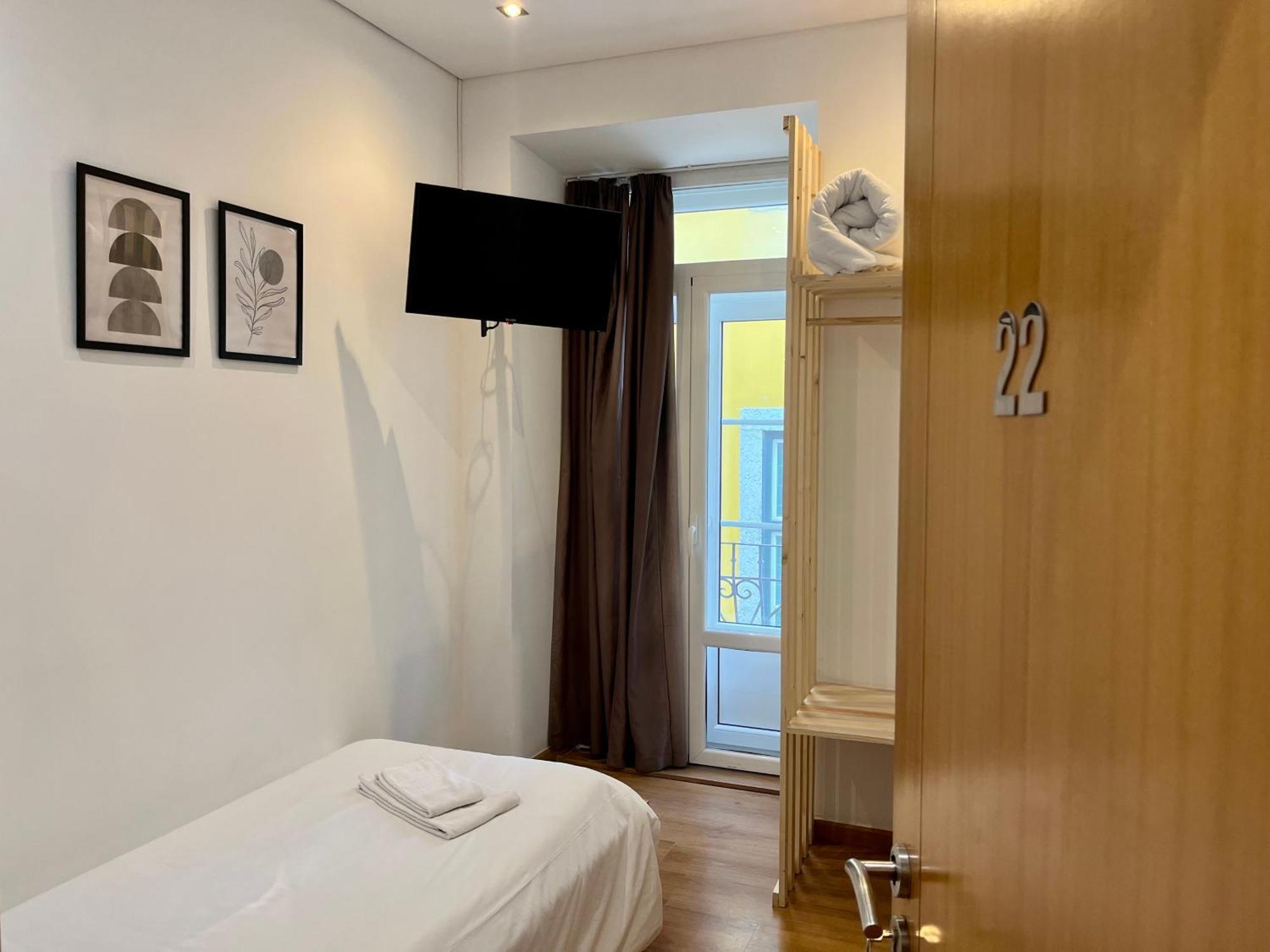 Bairro Alto Hostel
