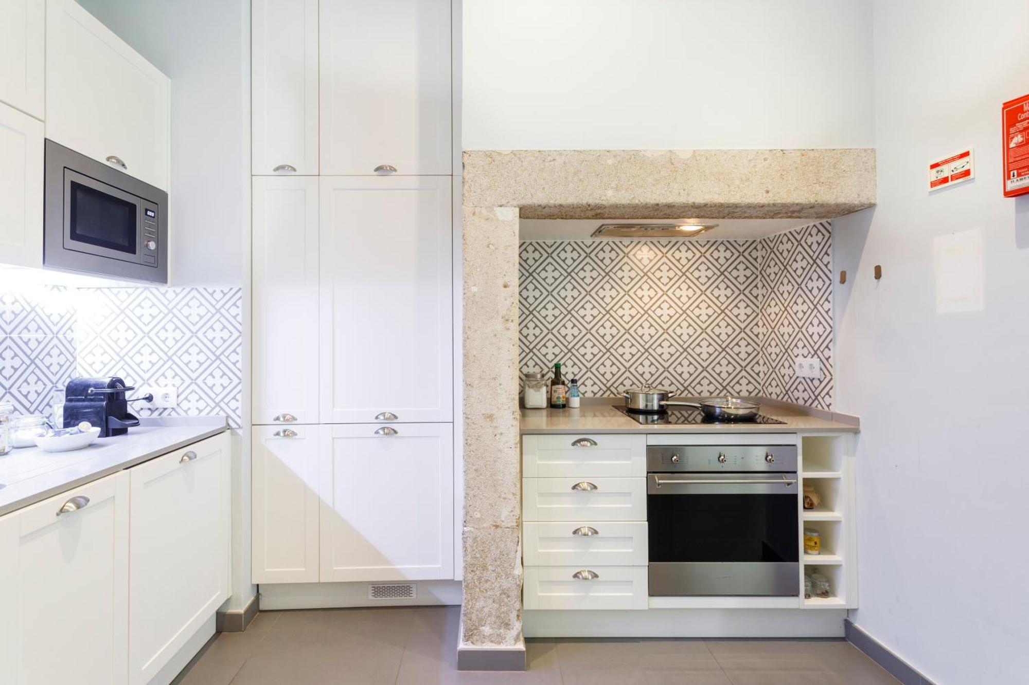 Pleasant Shared In The Historic Center Of Guest house Lisbon