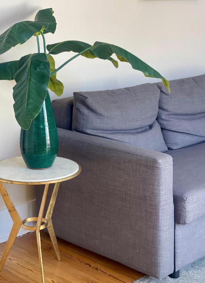 Colours Bairro Alto Apartment Lisbon