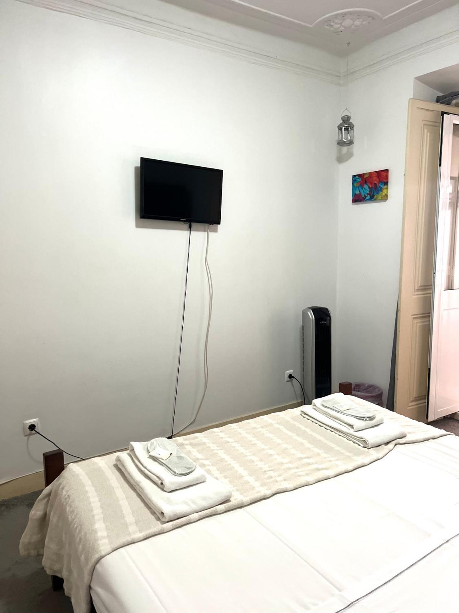 Sao Lazaro Bhuiyan Family Host Guest house
