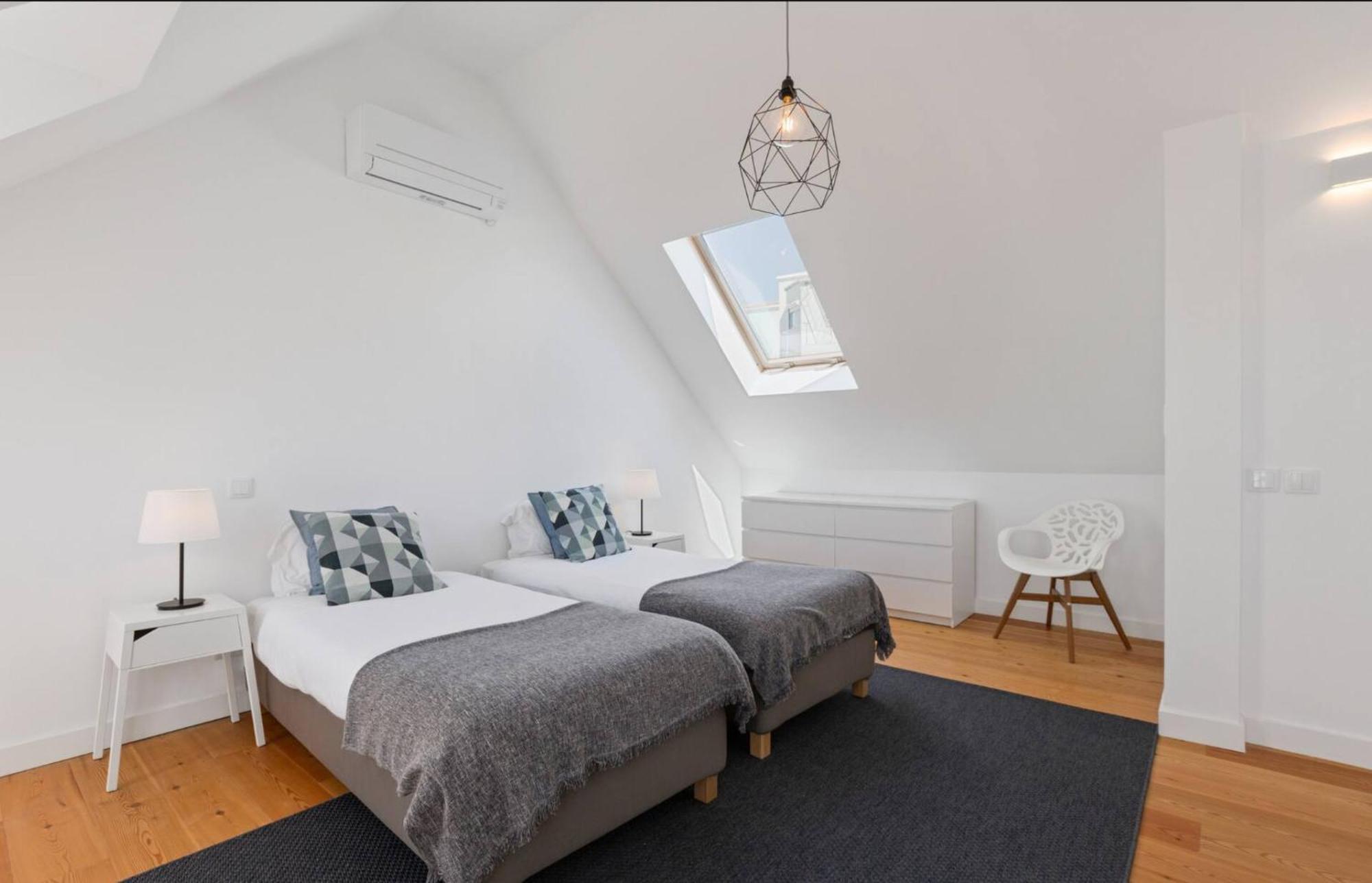 Fantastic Duplex In Private At Graca Apartment *