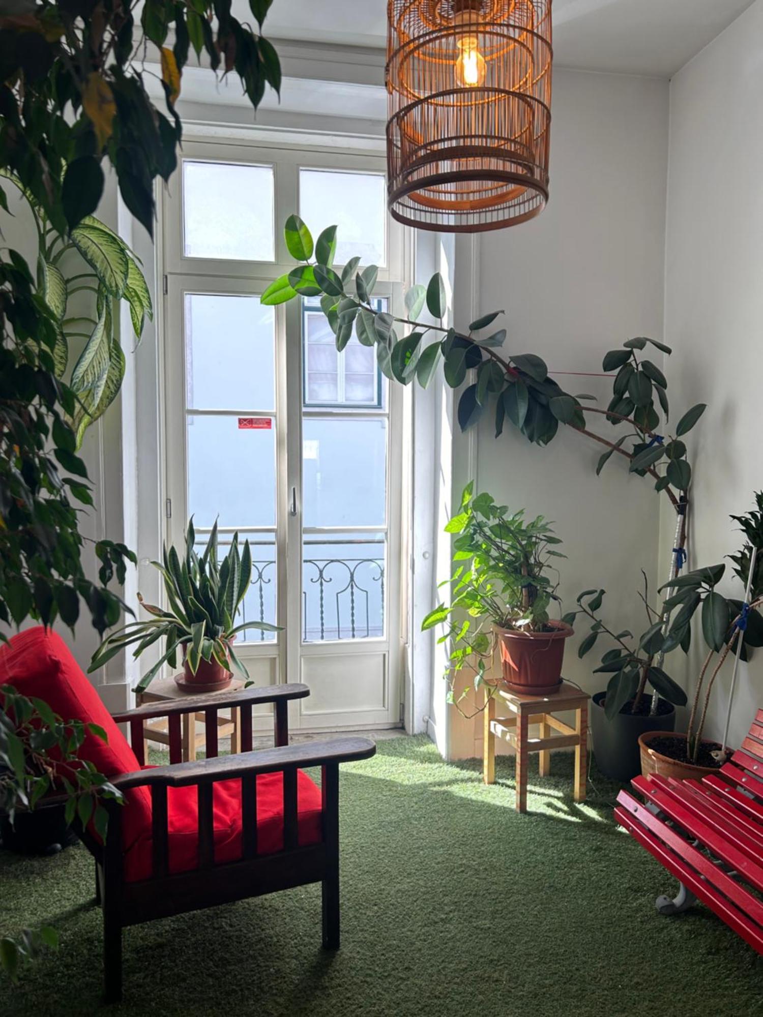 Living Lounge *