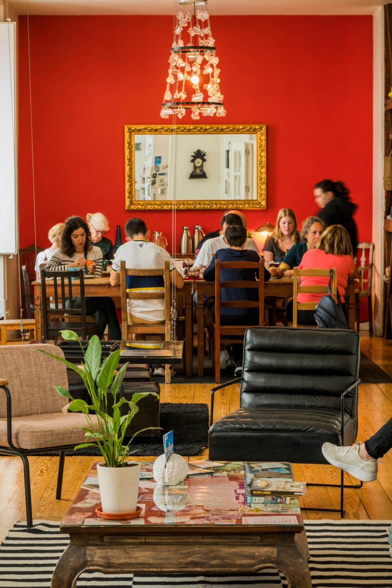 Living Lounge