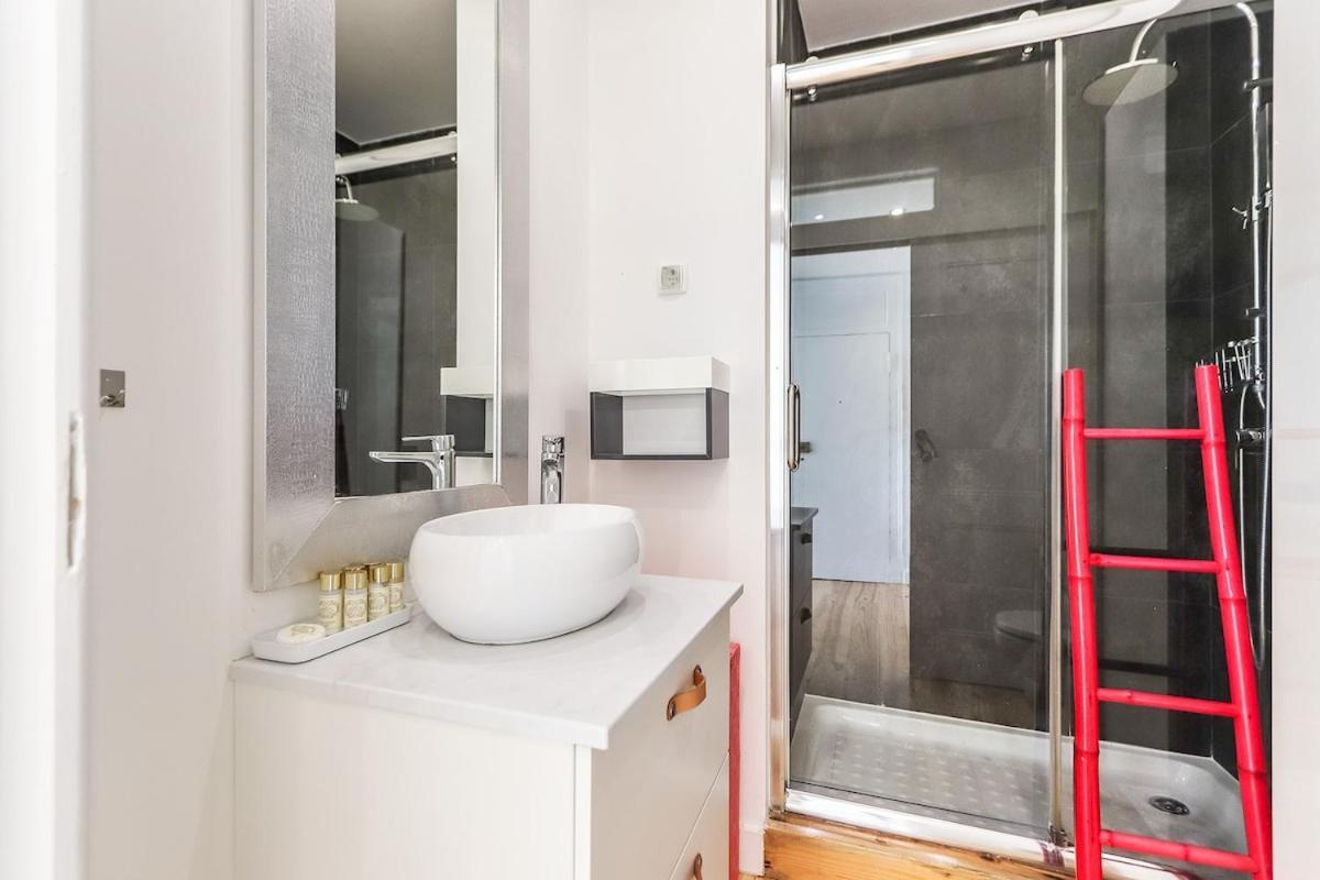 Campo De Ourique Modern Bright With Office Apartamento