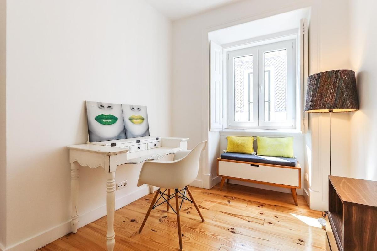 Apartamento Campo De Ourique Modern Bright With Office *