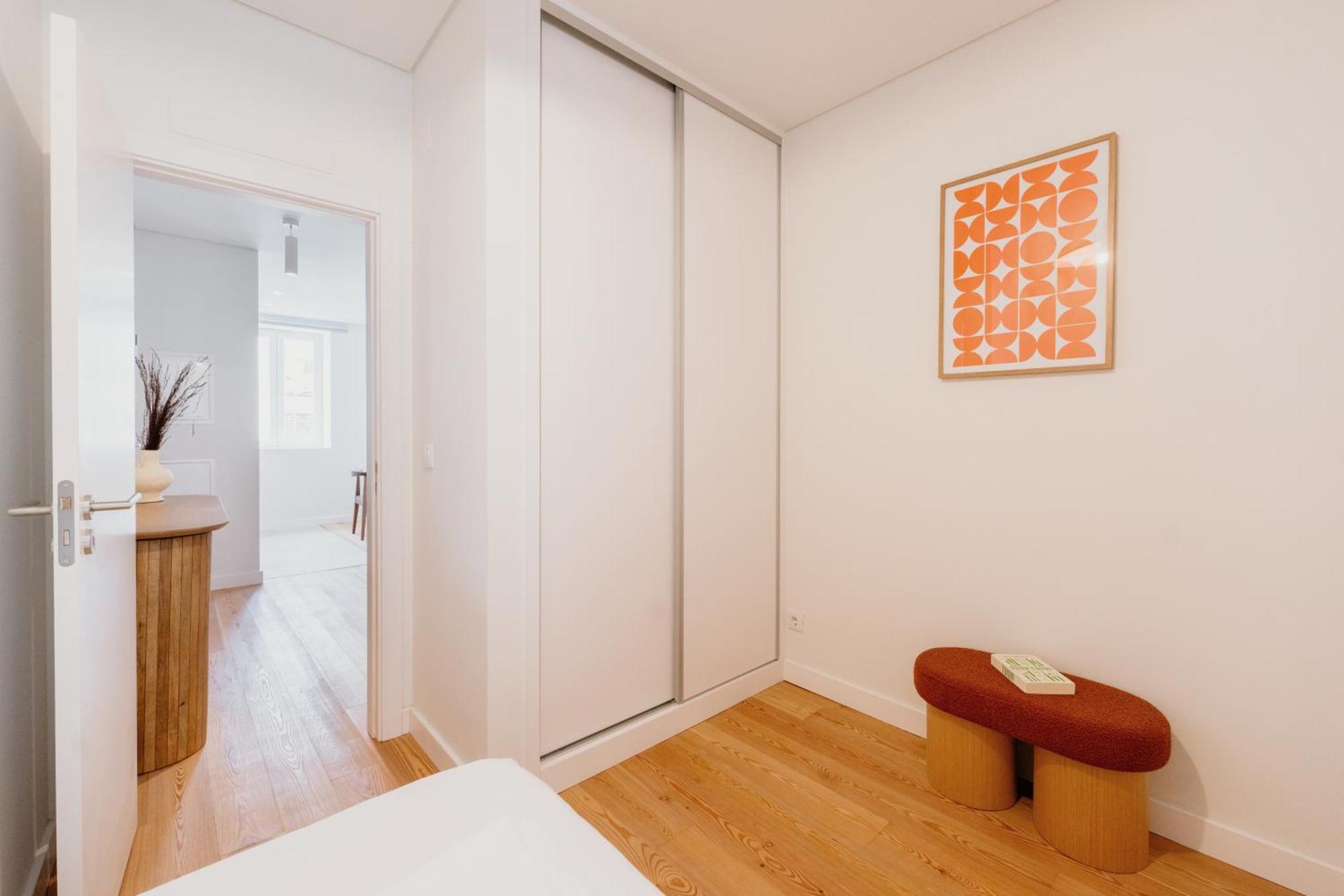 Orange House - Modern Two-bedroom Rc D * Lisboa