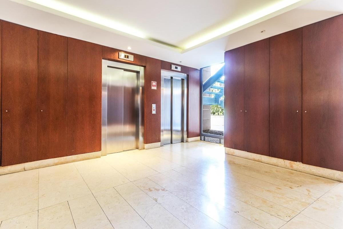 Alcantara Lovely With Balcony 2 Bdr With Ac Apartment Lisbon