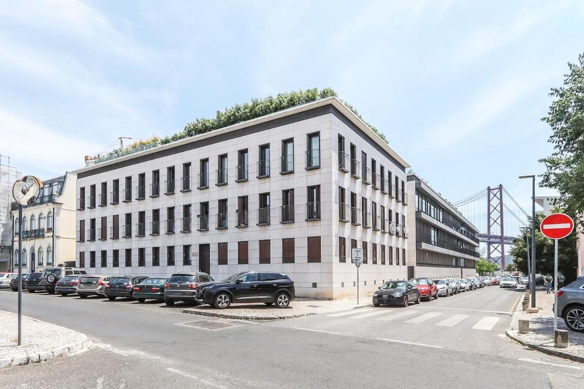 Apartment Alcantara Lovely With Balcony 2 Bdr With Ac Lisbon
