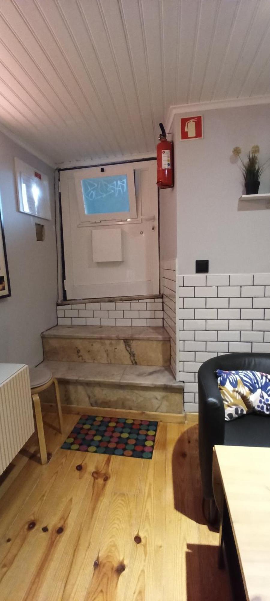Lisbon Underground Apartment
