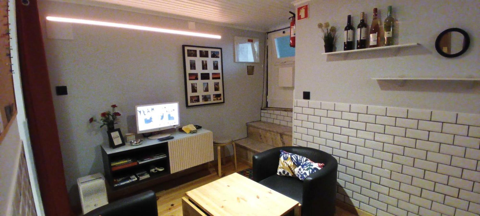 Lisbon Underground Apartment Apartment *