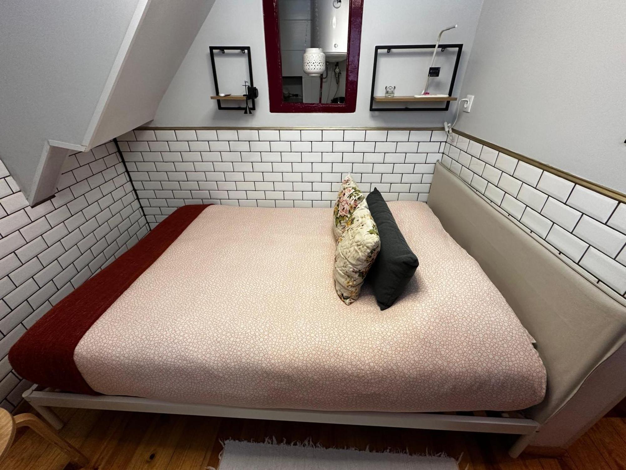 Apartment Lisbon Underground Apartment Lisbon