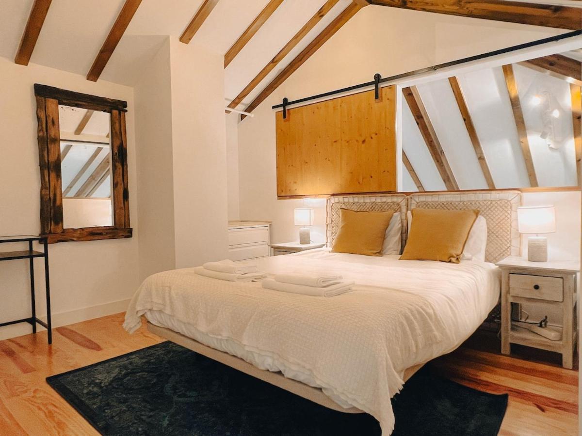 Apartment My Fair - Unique Rustic Near Principe Real Lisbon
