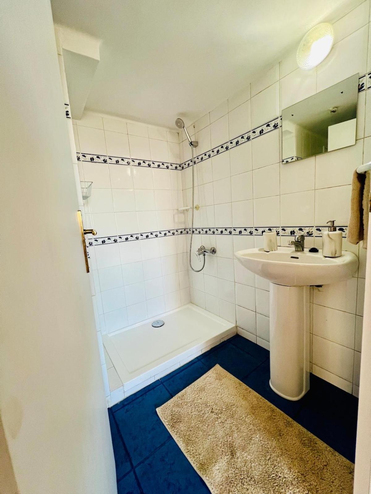 Apartment Cozy Near Bairro Alto