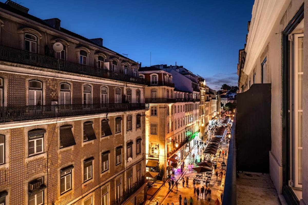 Apartment Lovely 2 Bed In The Heart Of With Ac Lisbon