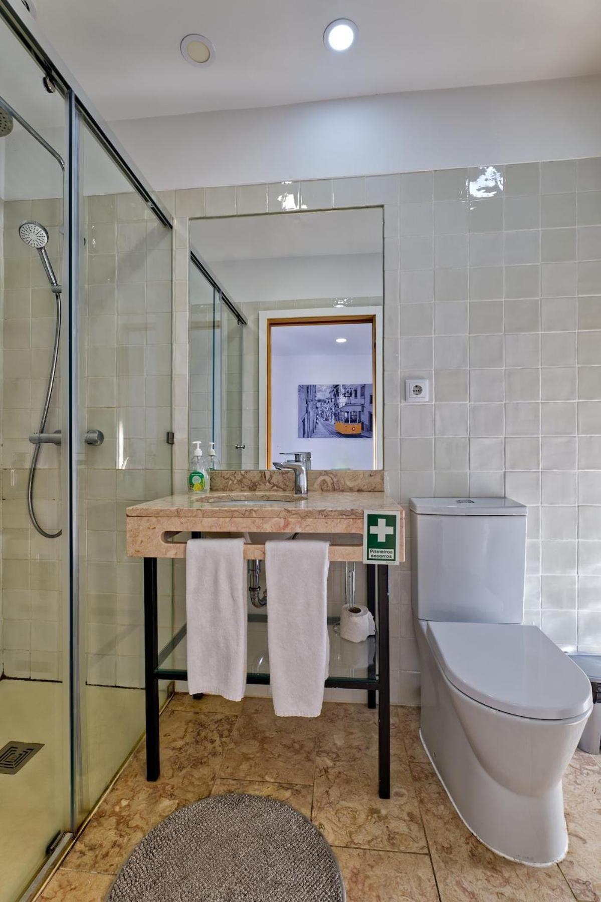 Perfect Flat * Lisbon