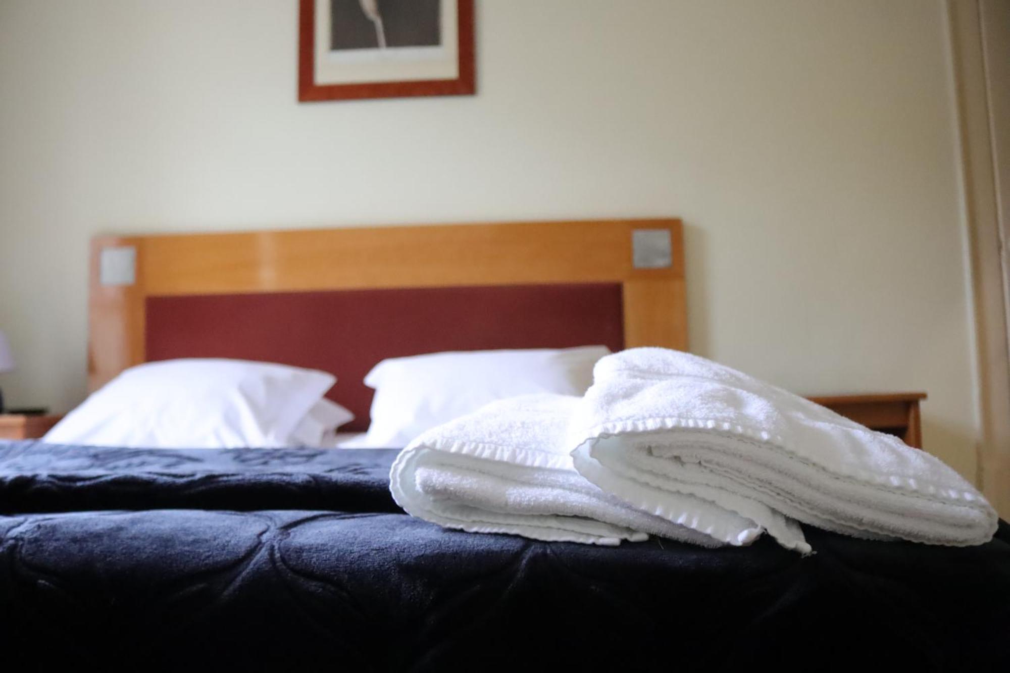 Midis - Local Accommodation Guest house Lisbon