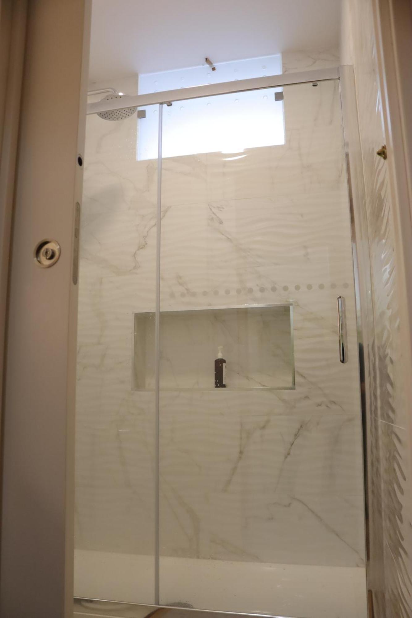 Guest house Midis - Local Accommodation Lisbon