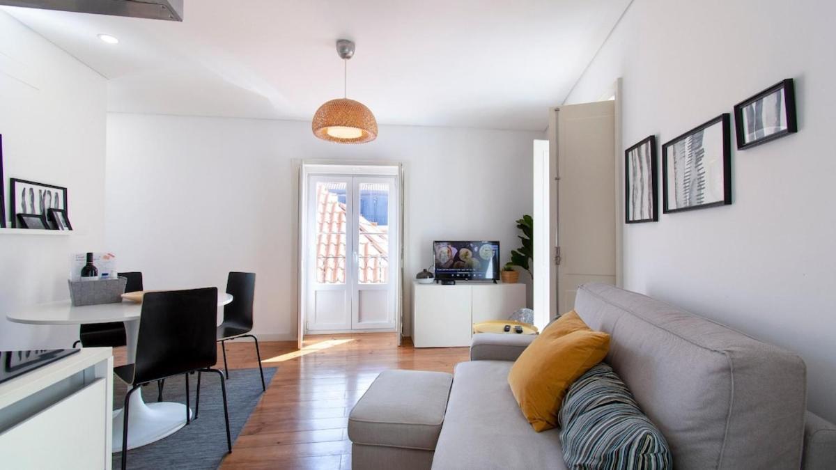Portas Do Sol Stylish With Elevator Apartment Lisbon