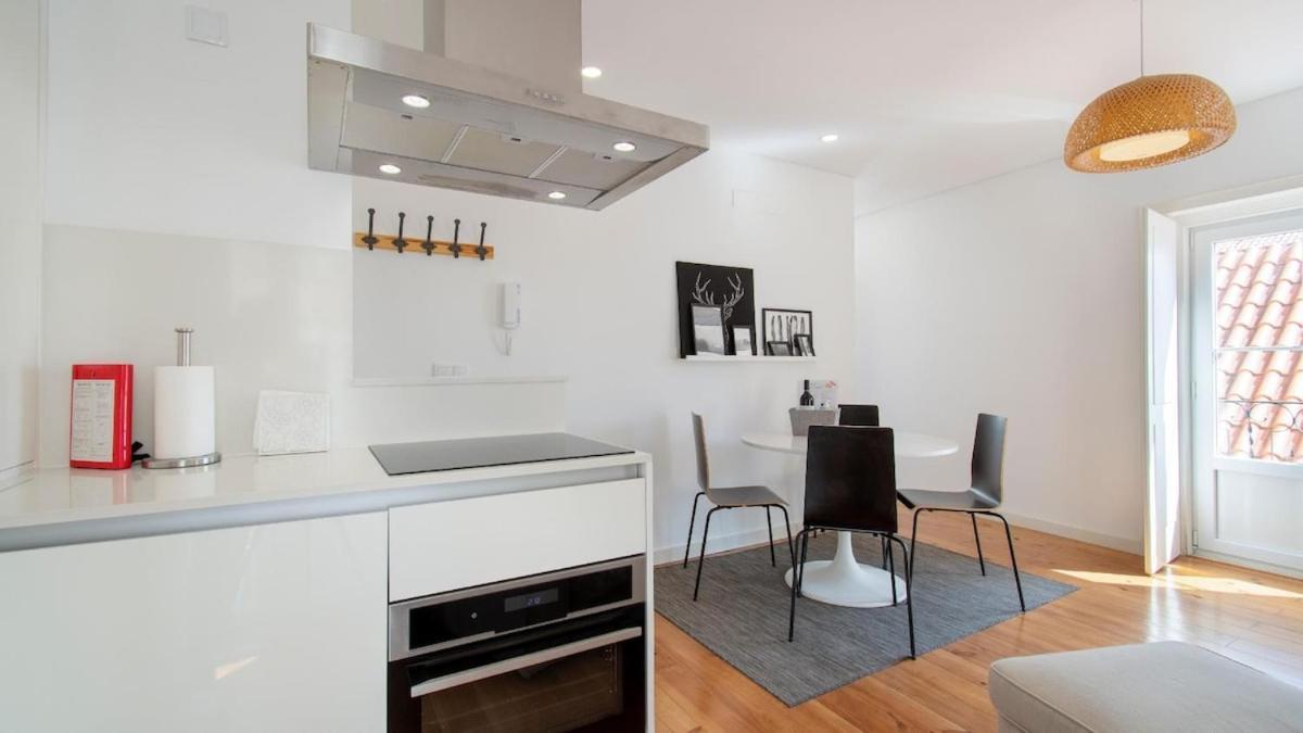 Apartment Portas Do Sol Stylish With Elevator