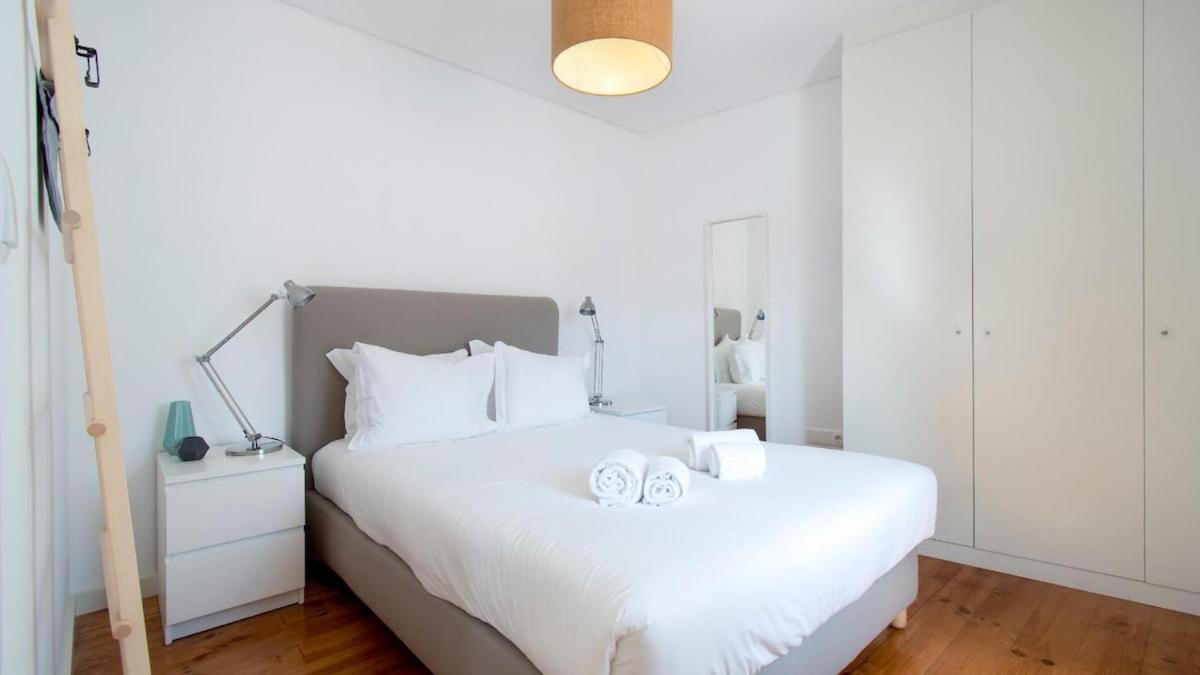 Portas Do Sol Stylish With Elevator Apartment Lisbon
