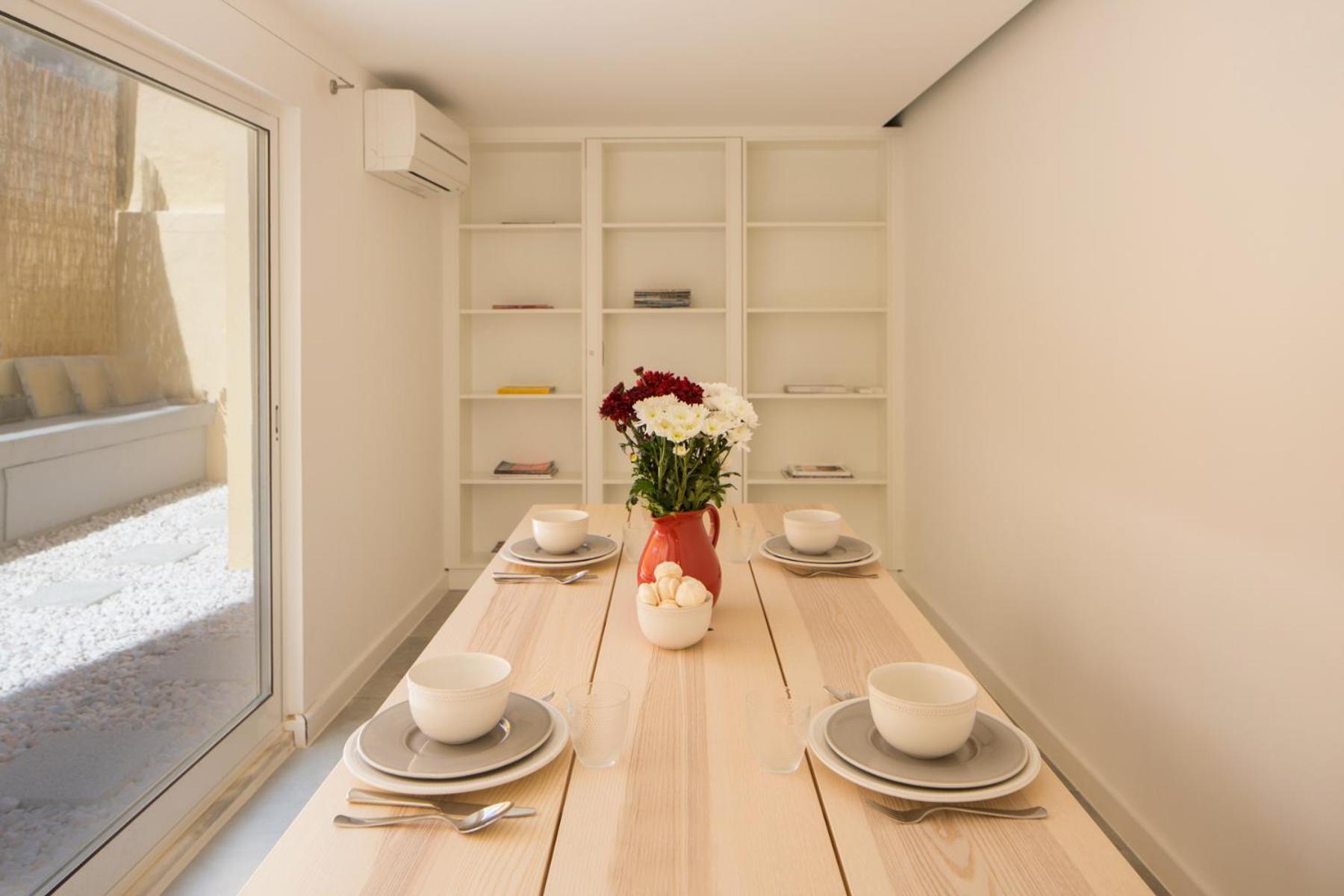 Stylish With Private Patio By Lovelystay * Lisbon