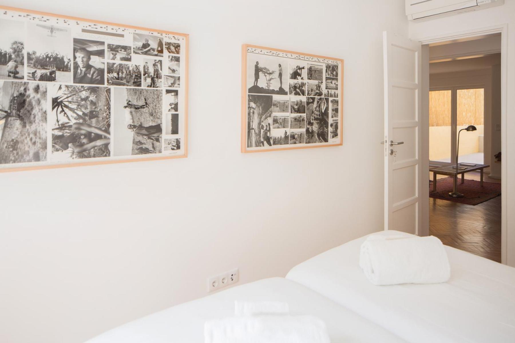 Apartment Stylish With Private Patio By Lovelystay