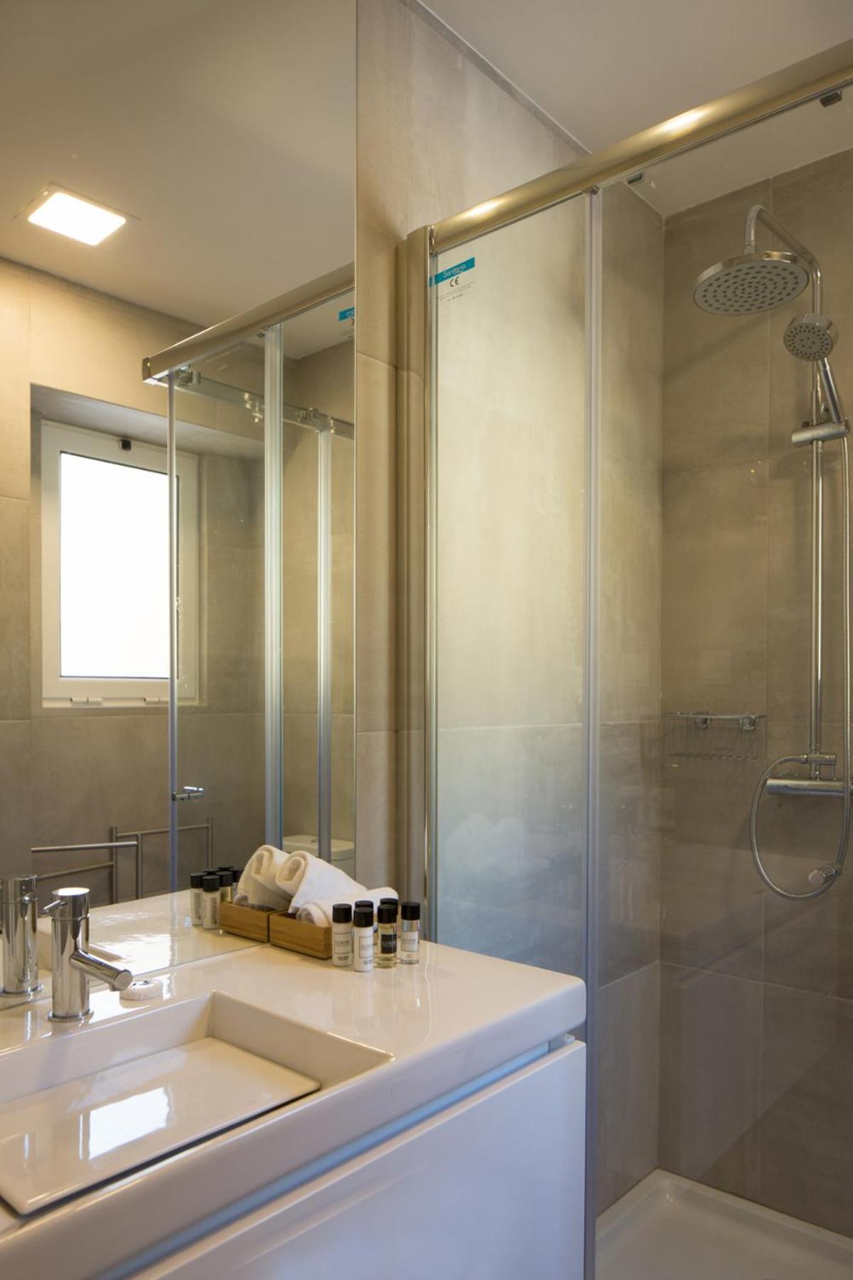 Stylish With Private Patio By Lovelystay