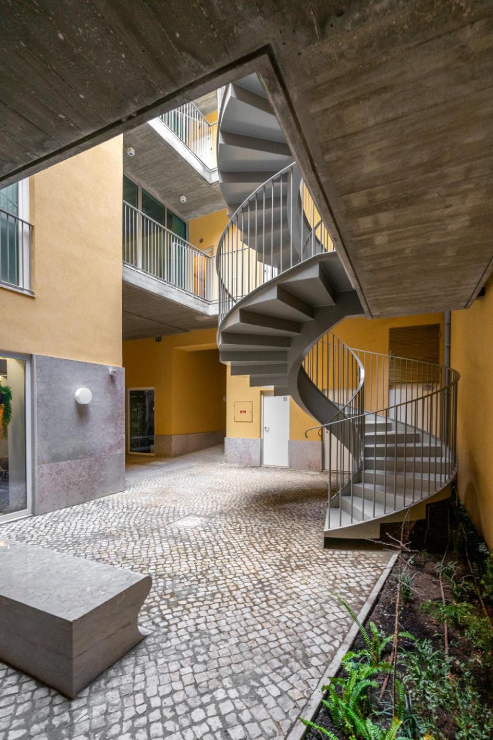 Whome | Ls48 Prime Location Upscale Family * Lisbon
