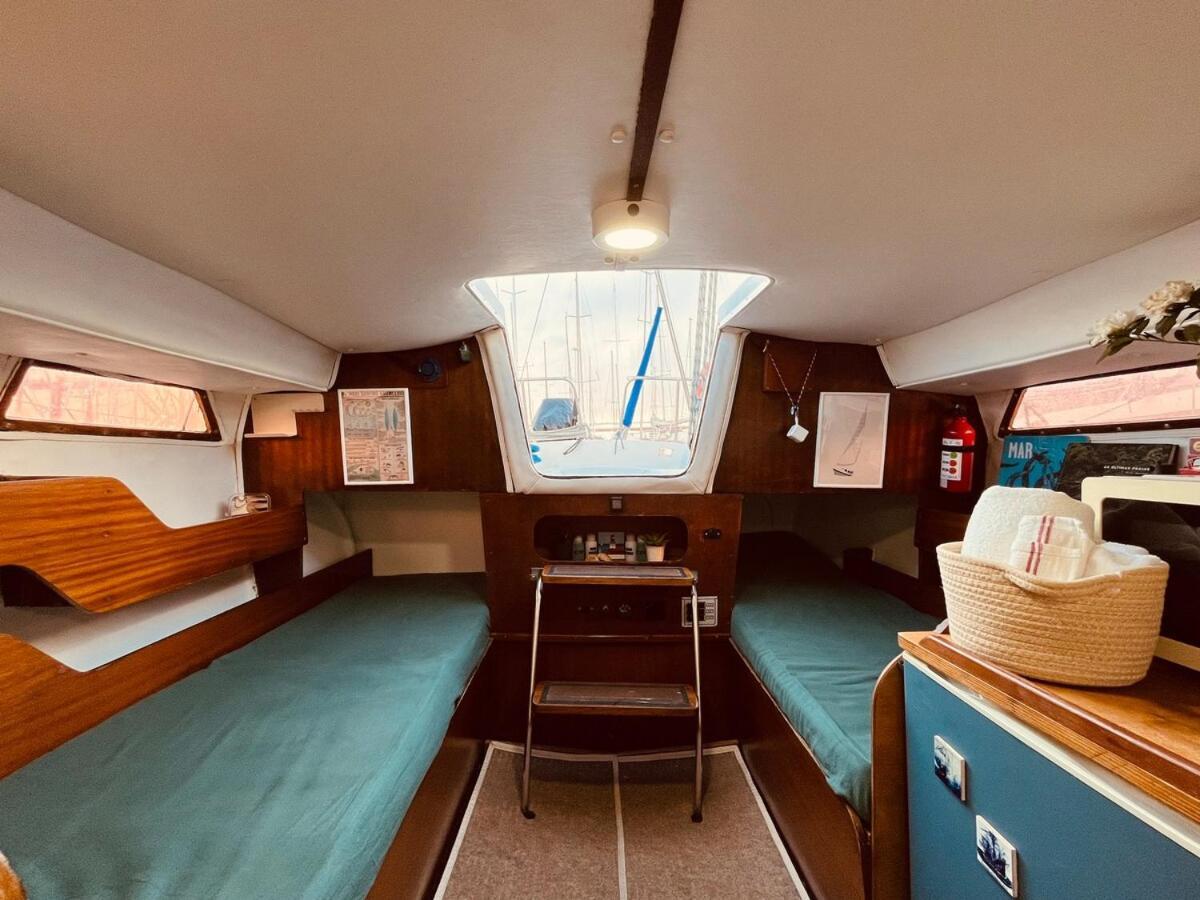 Bacus - Your Floating Hideaway In * Lisbon