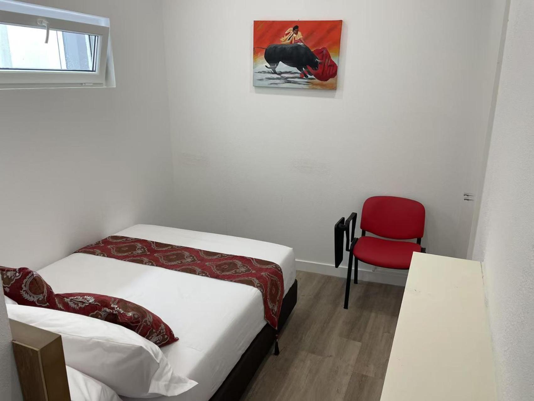 Casalondres Emtr77 * Lisbon