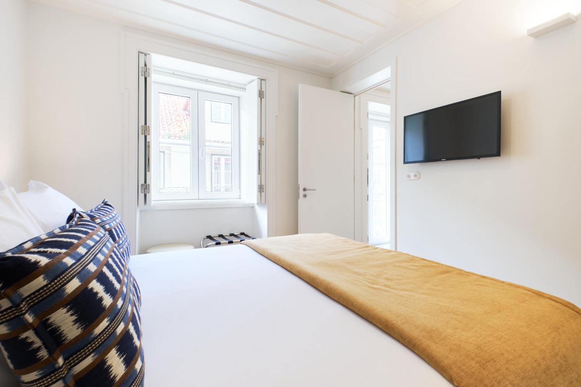 Ando Living - Santa Justa 79 House Apartment Lisbon