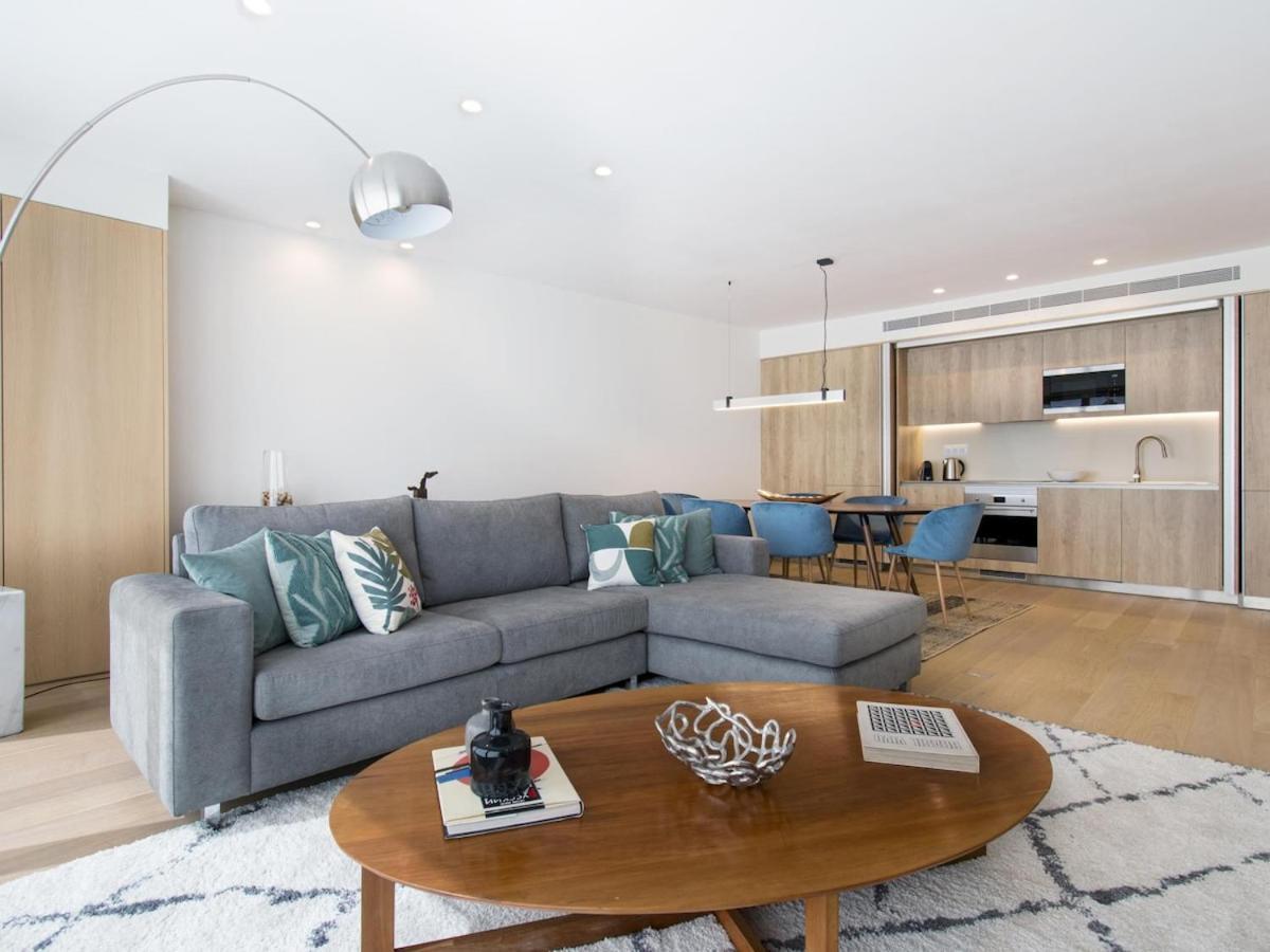 Liberdade Superb With Ac Elevator Garage Apartment *
