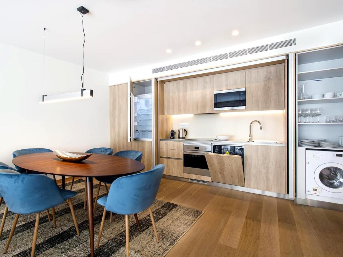 Liberdade Superb With Ac Elevator Garage Apartment *