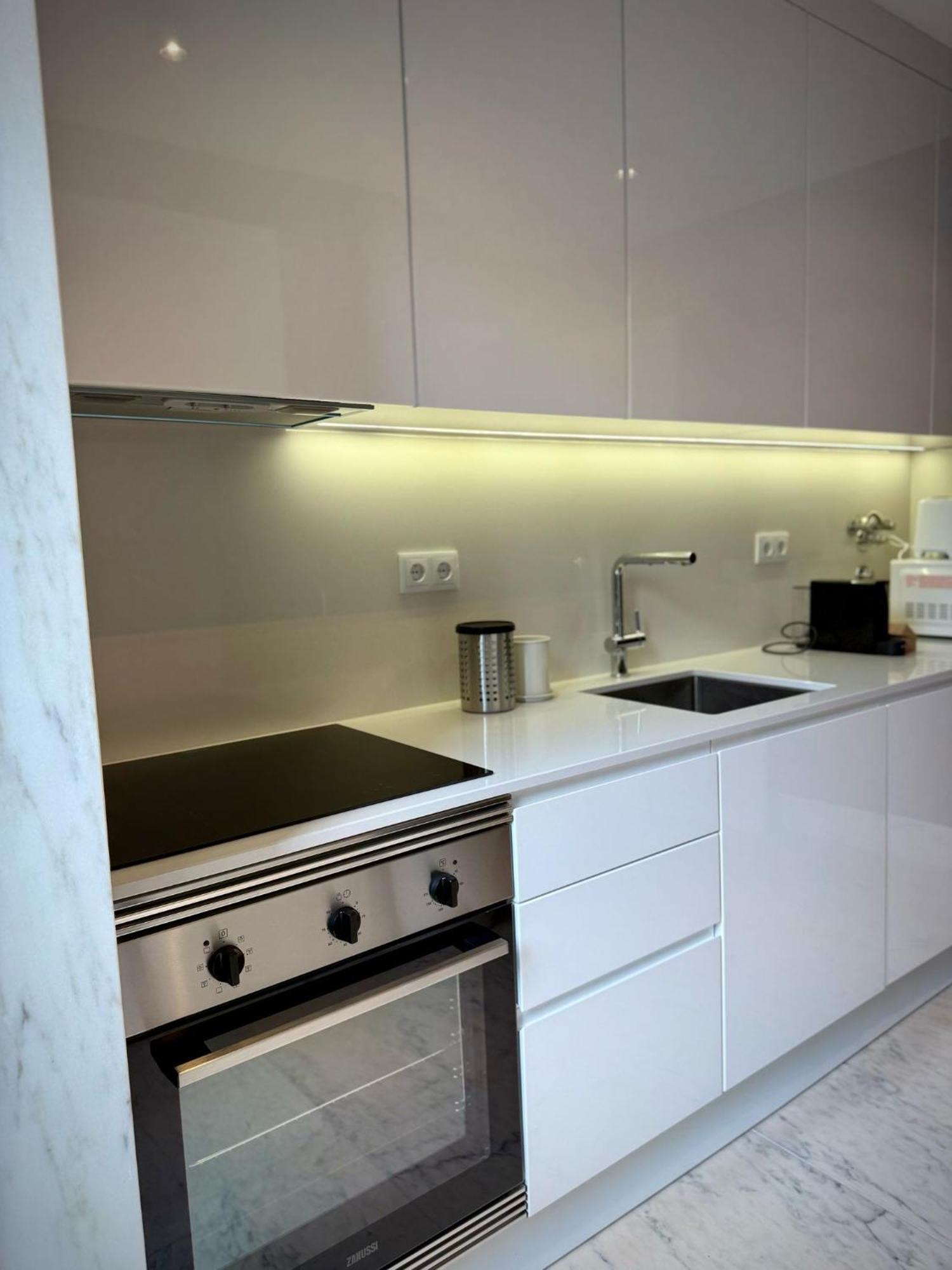 Aqueduct Vl Apartment