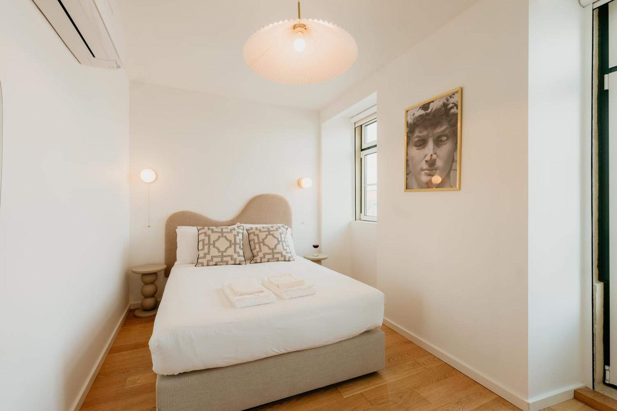 Apartment Pink House Beautiful 2 Bedroom Flat In Center