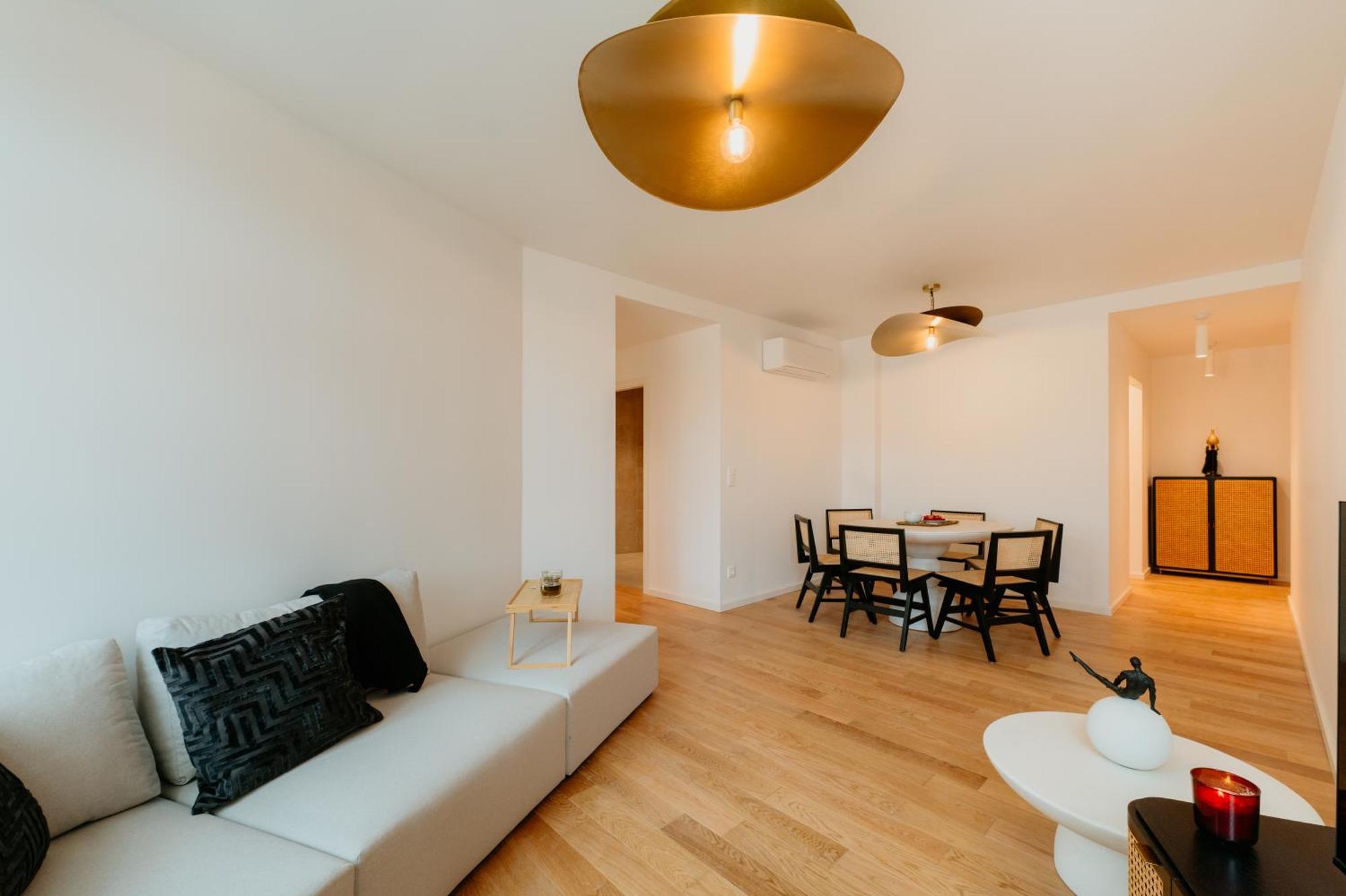 Pink House Beautiful 2 Bedroom Flat In Center Apartment Lisbon