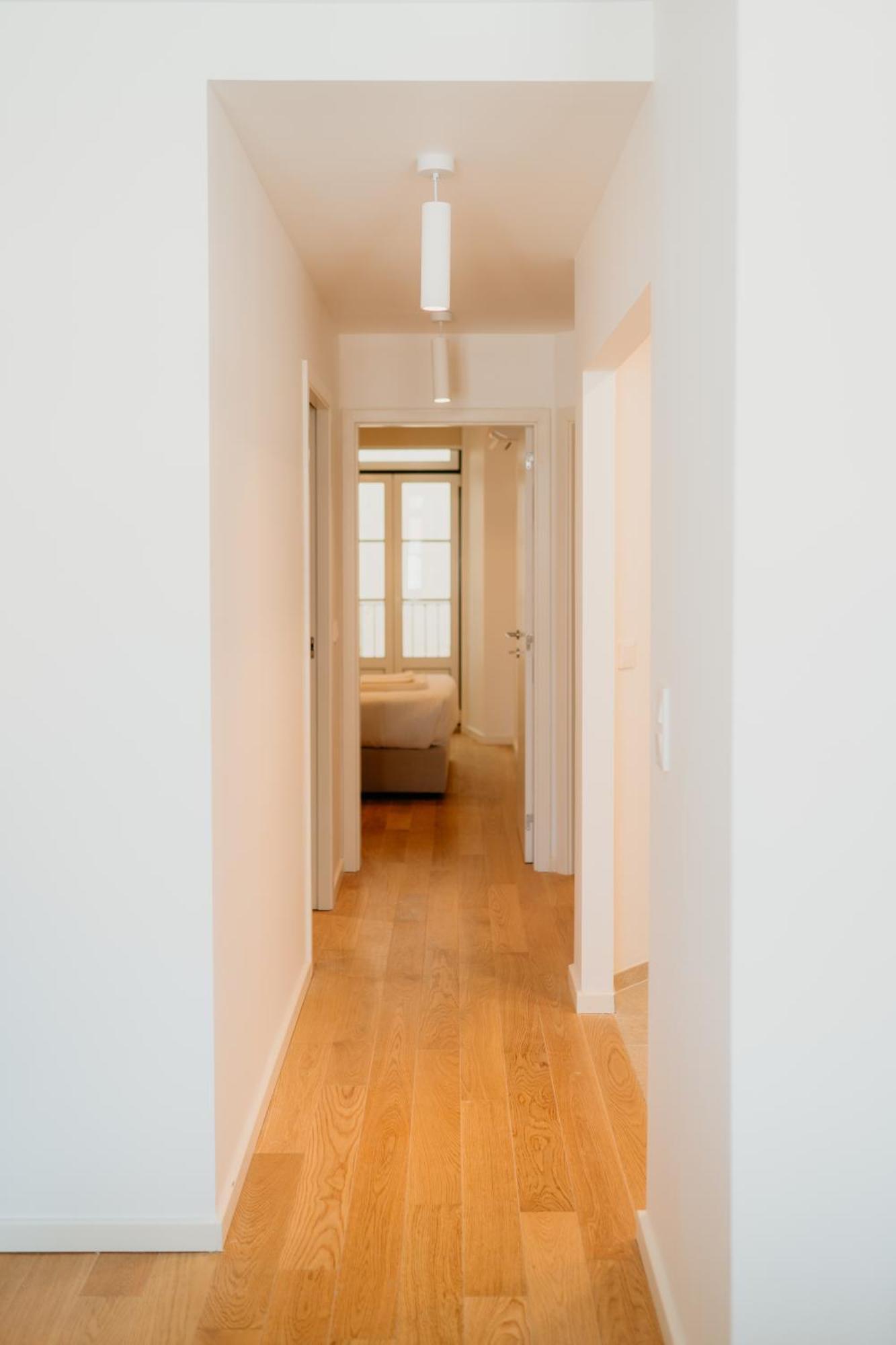 Pink House Beautiful 2 Bedroom Flat In Center * Lisbon