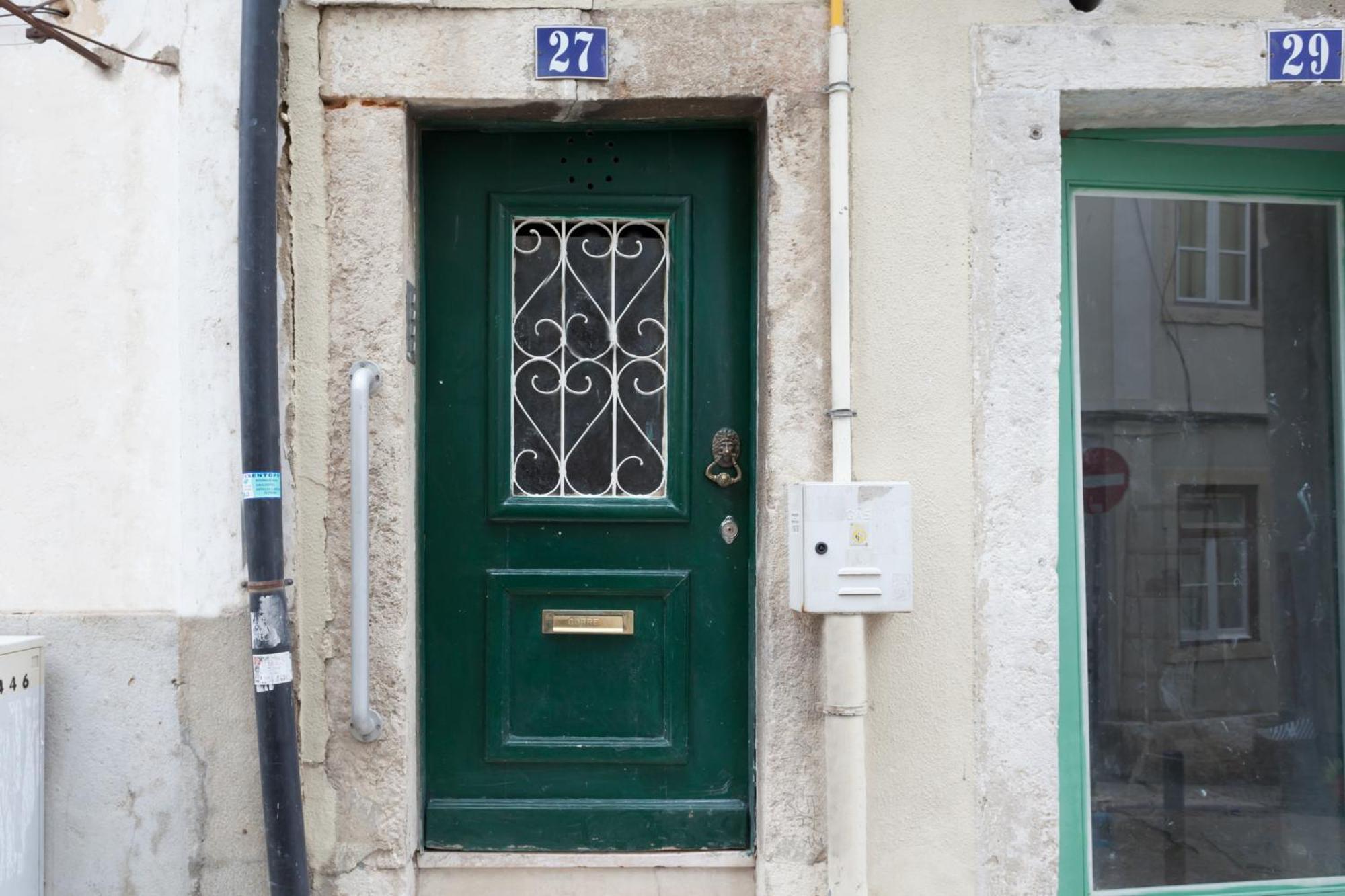 Apartment Beguest Santa Catarina Lisbon