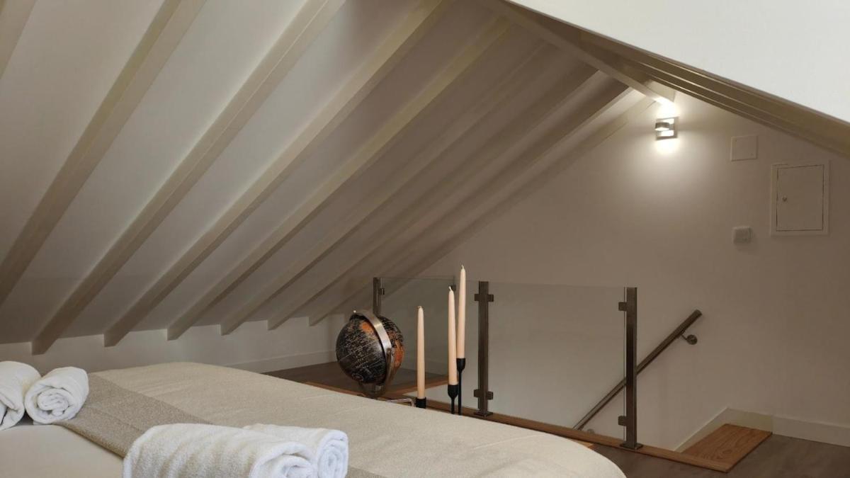 Apartment Chiado Modern Attic Duplex 2-bedroom Lisbon