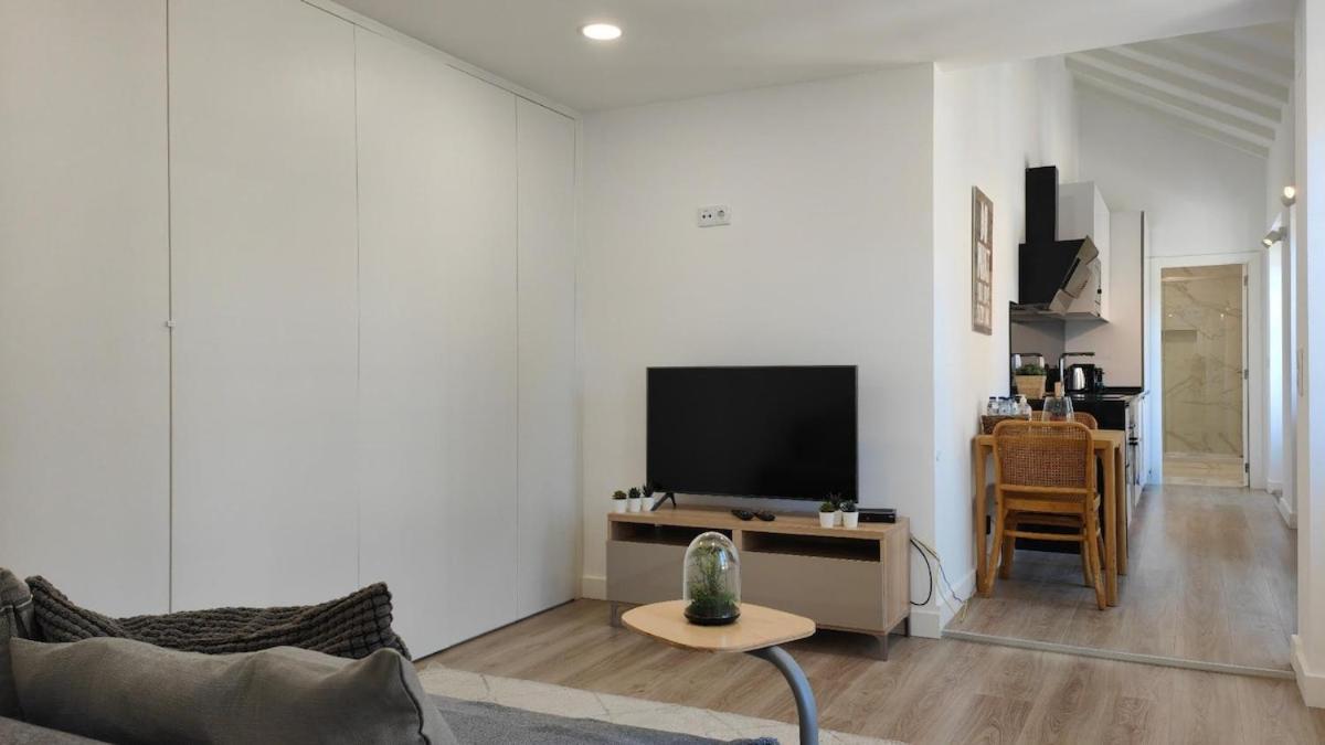 Chiado Modern Attic Duplex 2-bedroom Lisbon