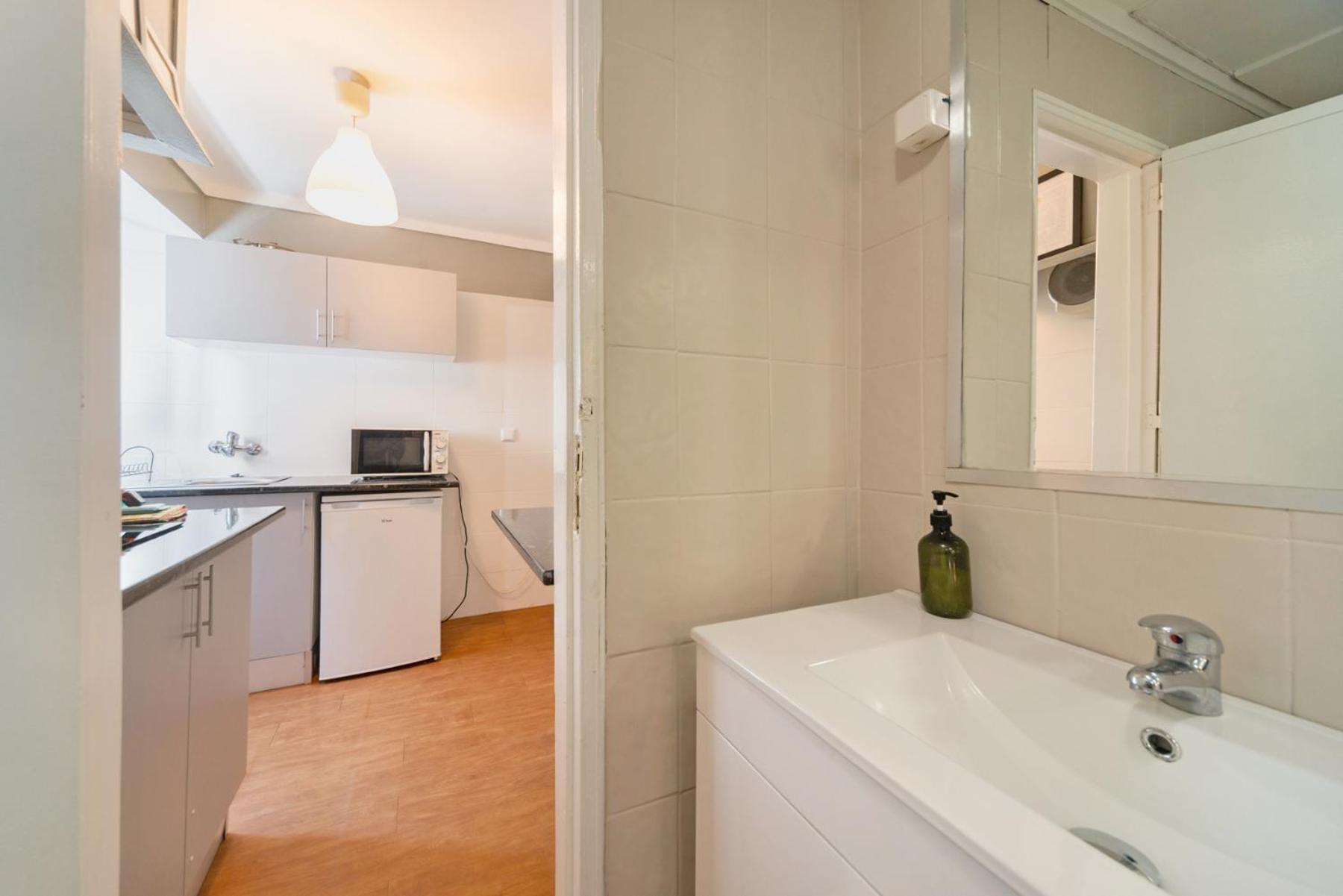 Apartment In Bairro Alto 1 - Charm Lisbon