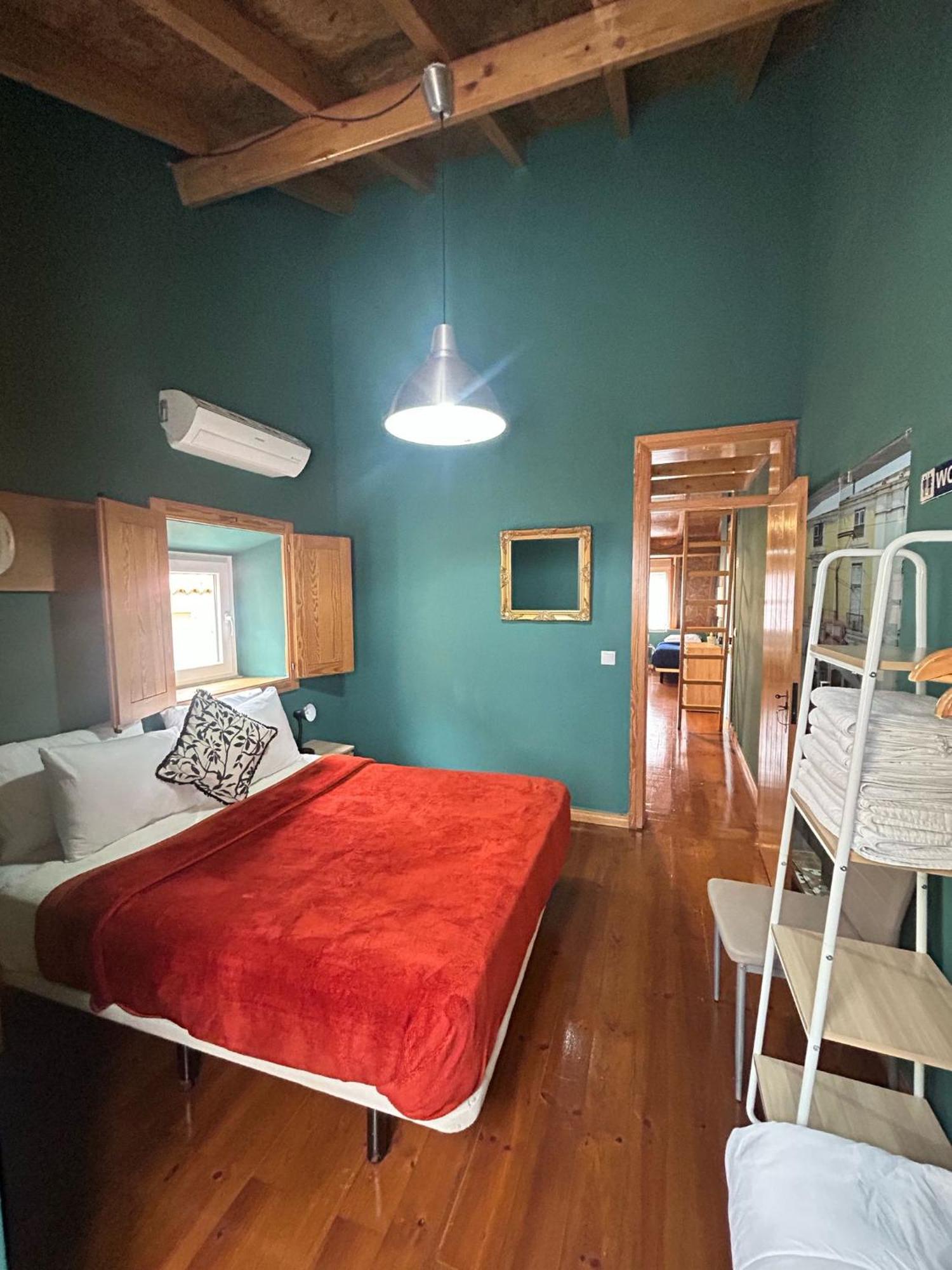 Apartamento Sao Jorge & *