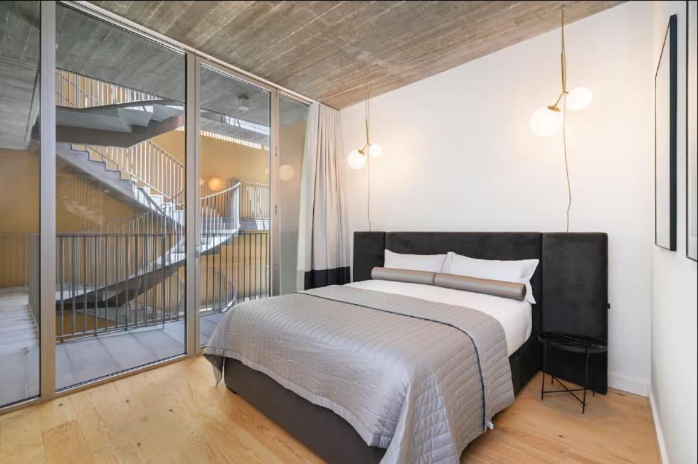 Whome | Ls48 Prime Location Upscale Family Apartment *