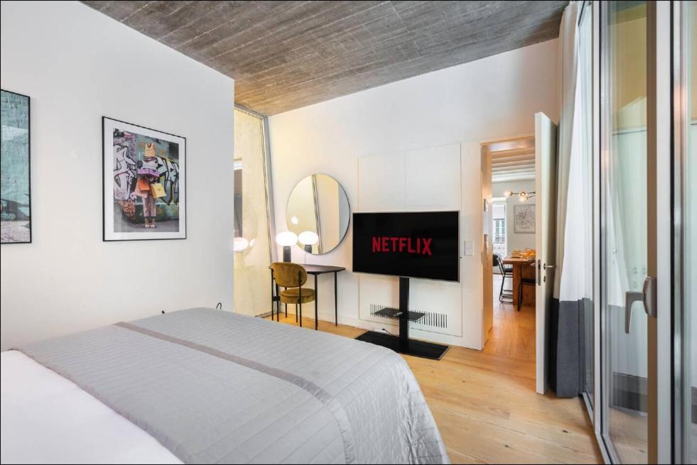 Whome | Ls48 Prime Location Upscale Family Apartment *