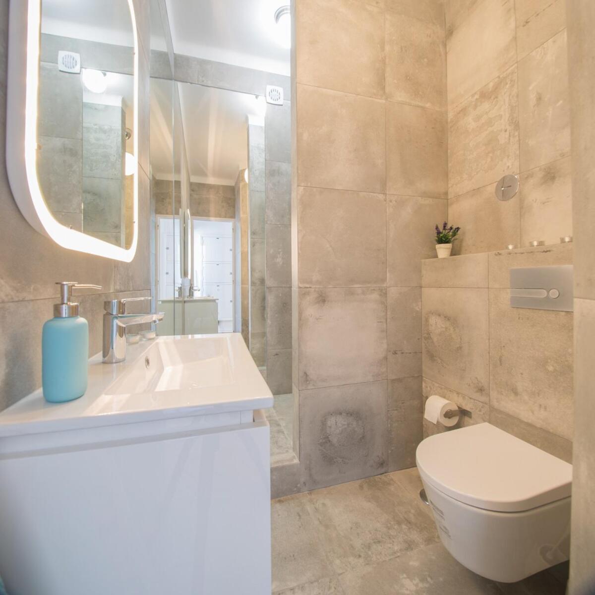 Exciting Sete Rios Apartment *