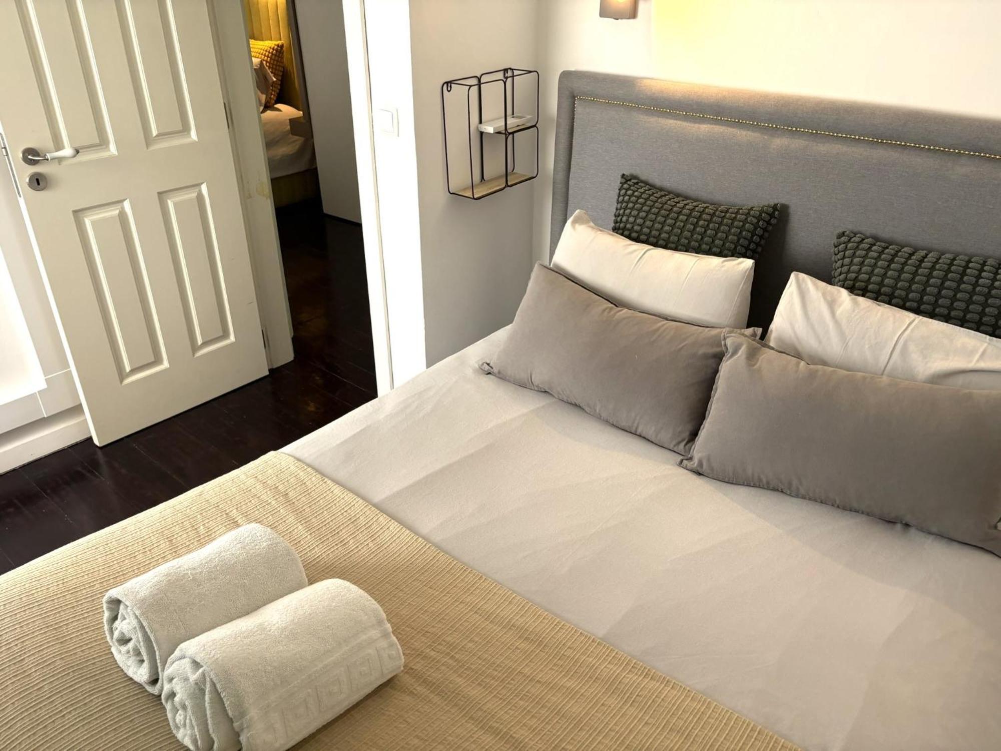 Apartment Fabulous T2 With Balcony In Rossio