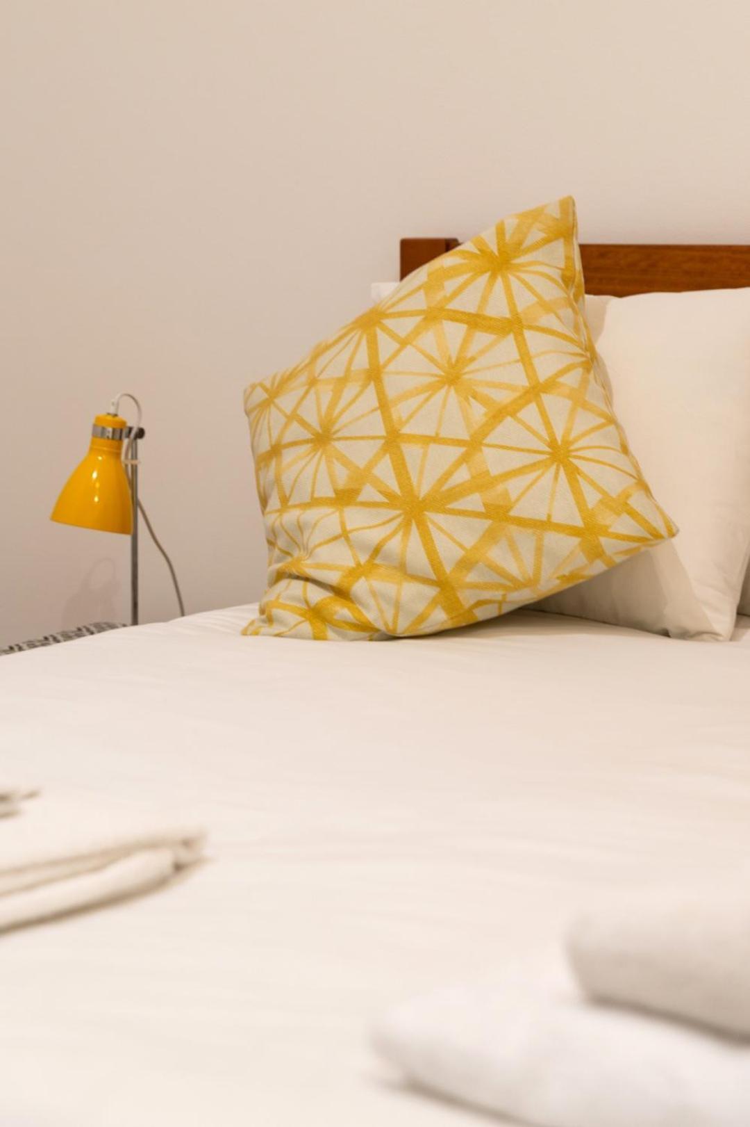 Old Style Fully Renewed And Spacious 3-bed Apartment