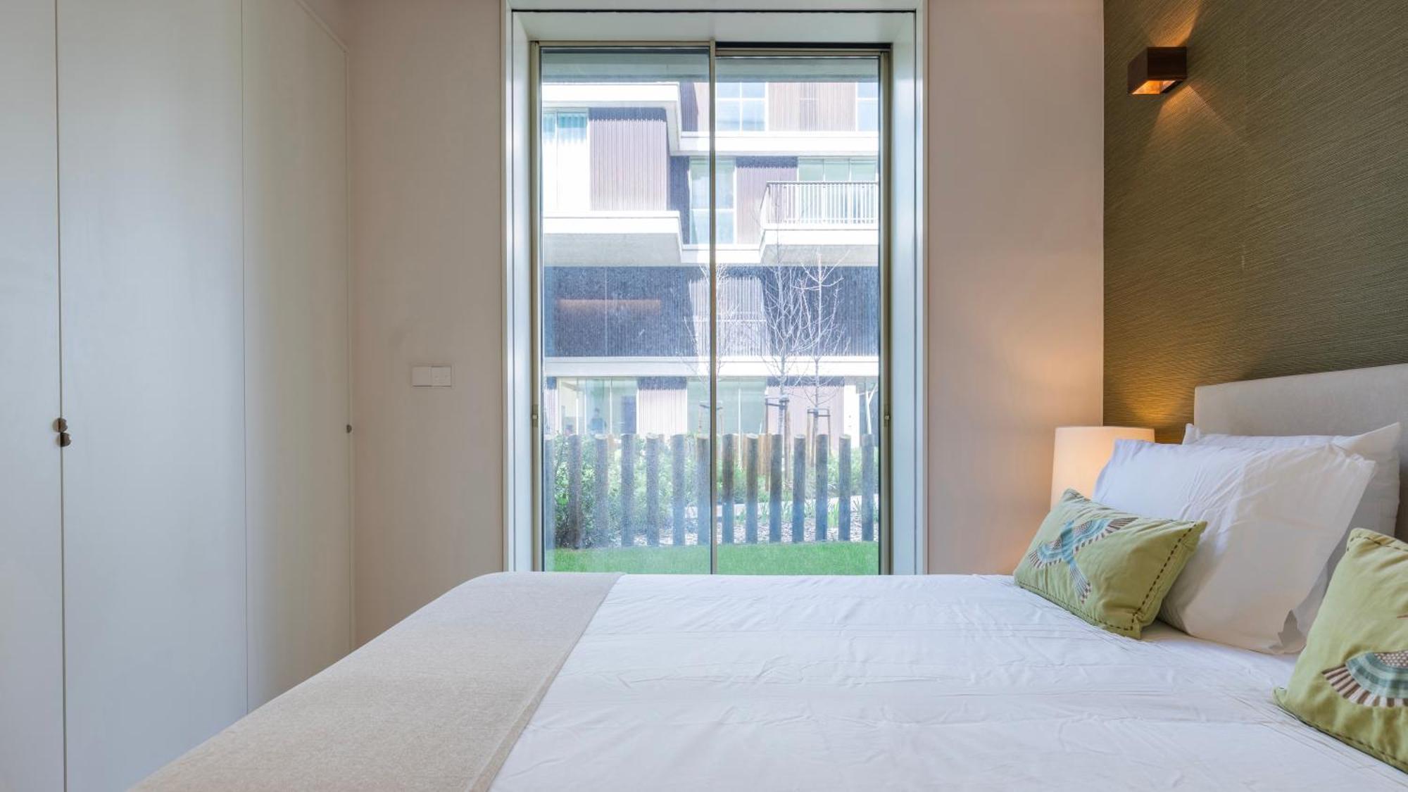Apartment Jardins Da Gloria Charming Living By Lovelystay Lisbon
