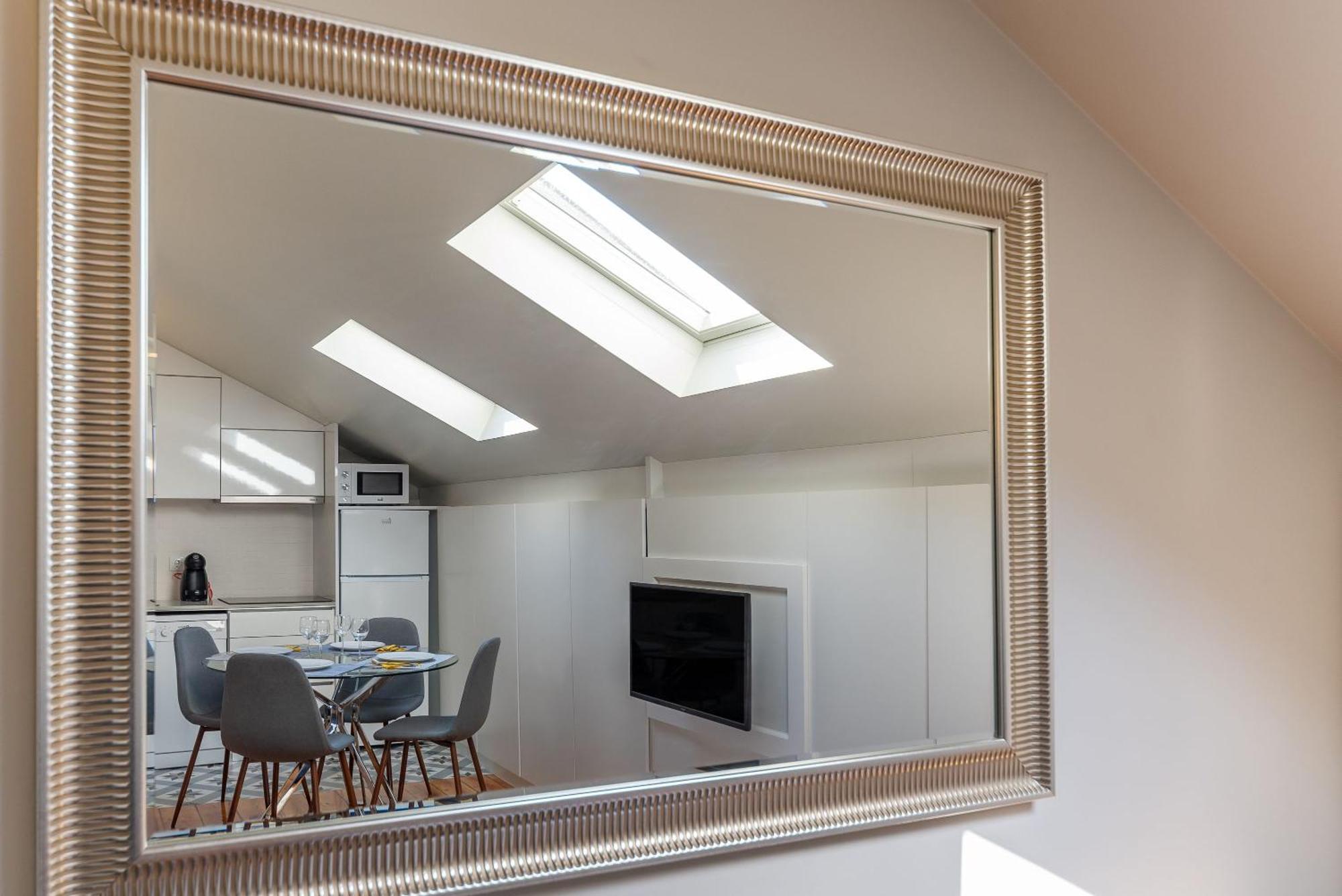 Stilvolle Moderne In Der Innenstadt Von Apartment
